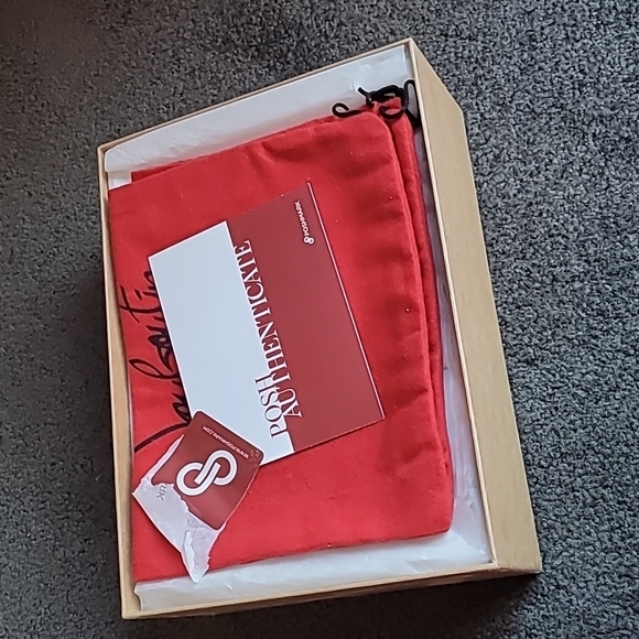 Christian Louboutin Lace Follies 100 - Picture 5 of 16